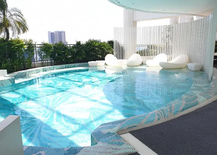 Rbr Lux Novotel Residences Acqua 5* マニラ市