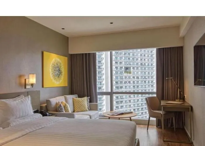 Rbr Lux Novotel Residences Acqua 5* マニラ市