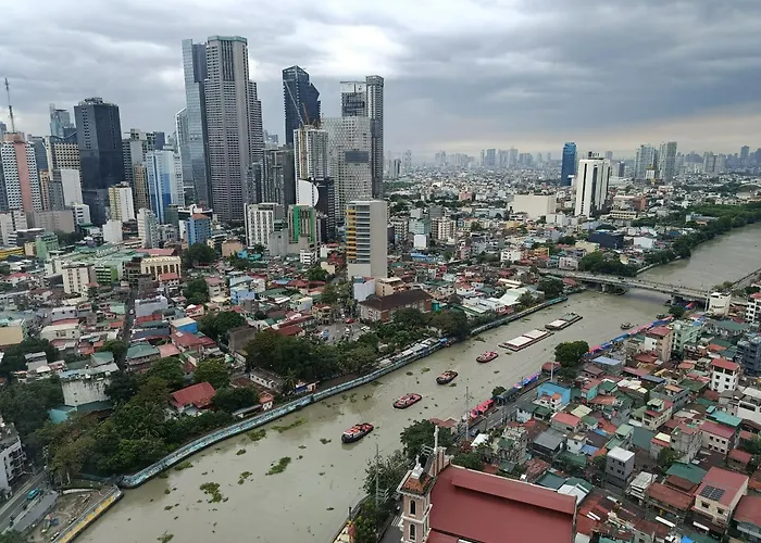 Rbr Lux Novotel Residences Acqua ホテル マニラ市