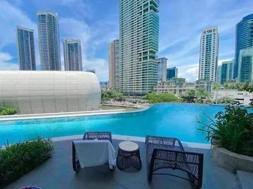 Rbr Lux Novotel Residences Acqua マニラ市