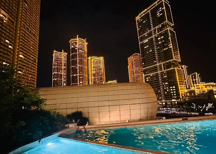 Rbr Lux Novotel Residences Acqua マニラ市
